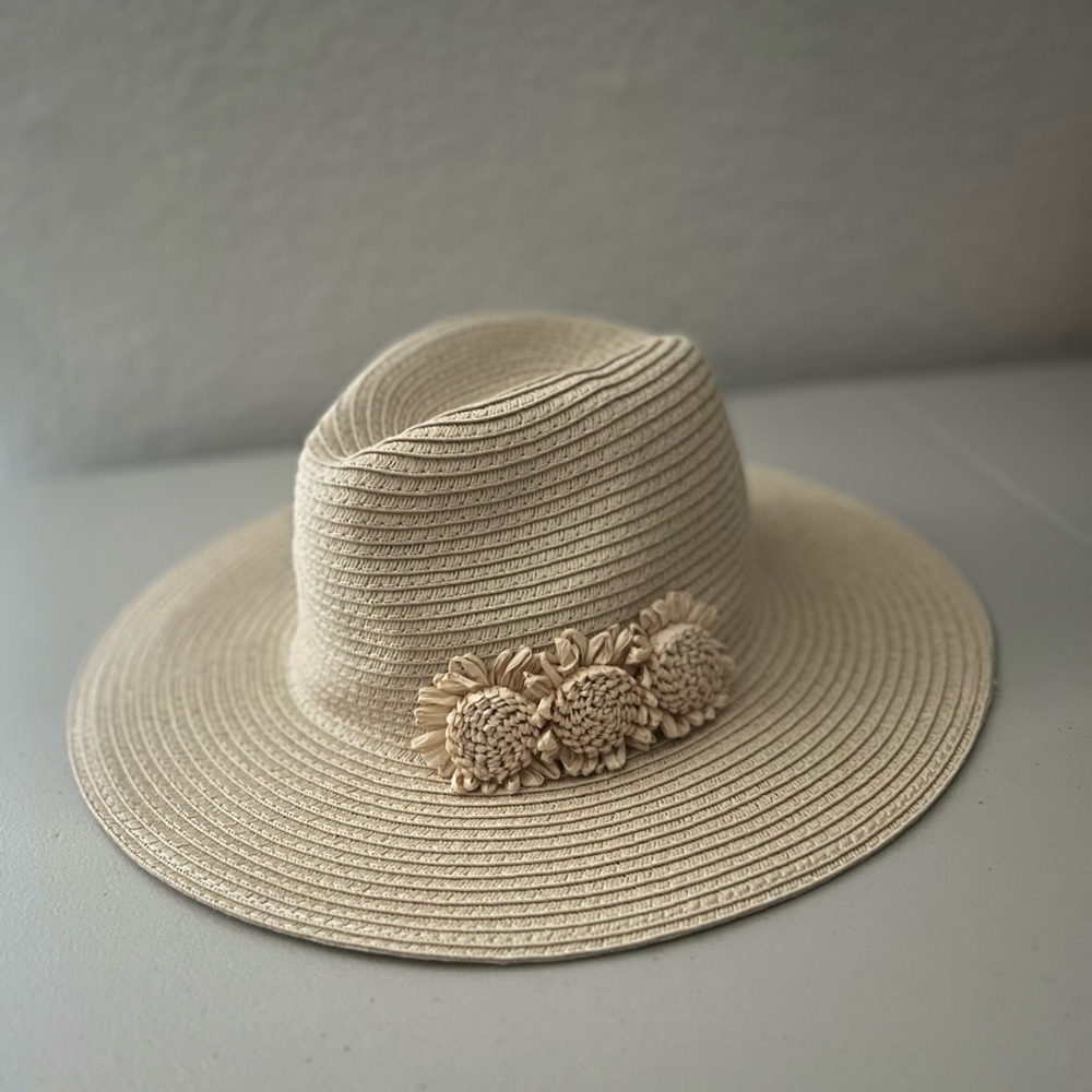 Janie and Jack Cream Hat with Floral Details